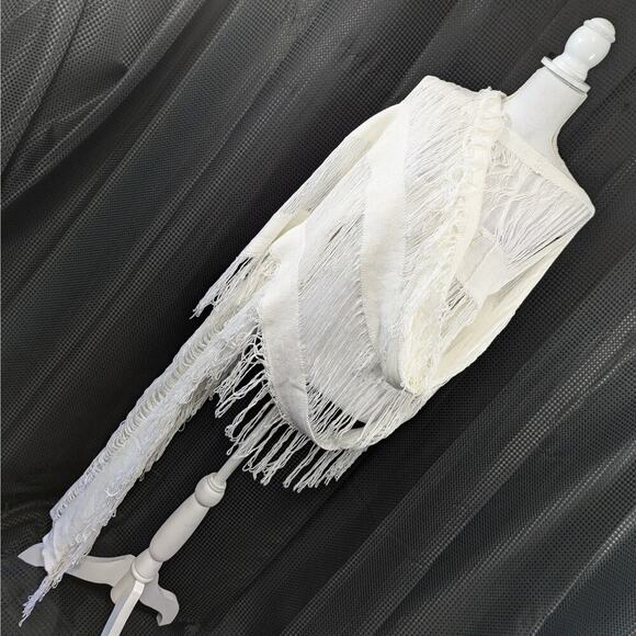 NWT! XPLUS WEAR! UNIQUE WHITE KNIT, X-LONG CONTRAST KNIT, DRAPED SCARF, WRAP! OS - Picture 9 of 9